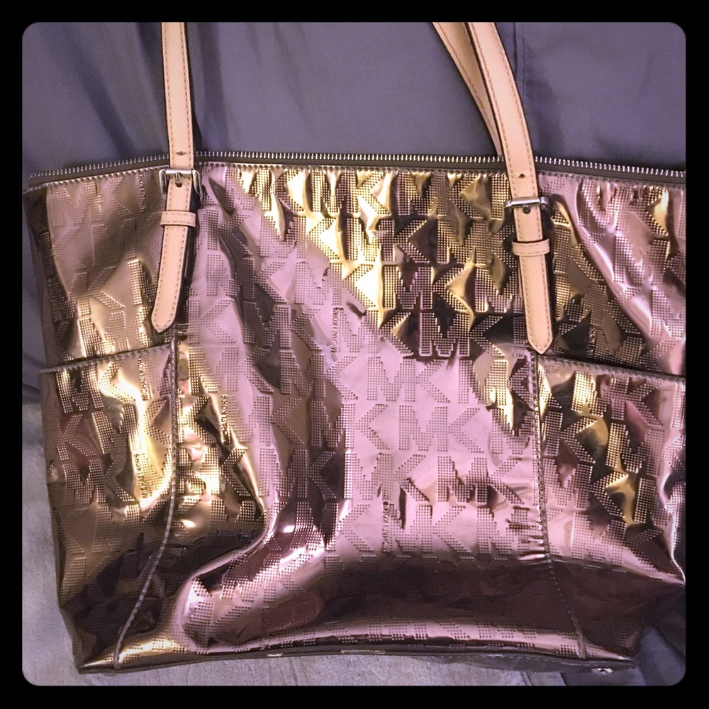 Michael Kors Metallic Silver/platinum handbag